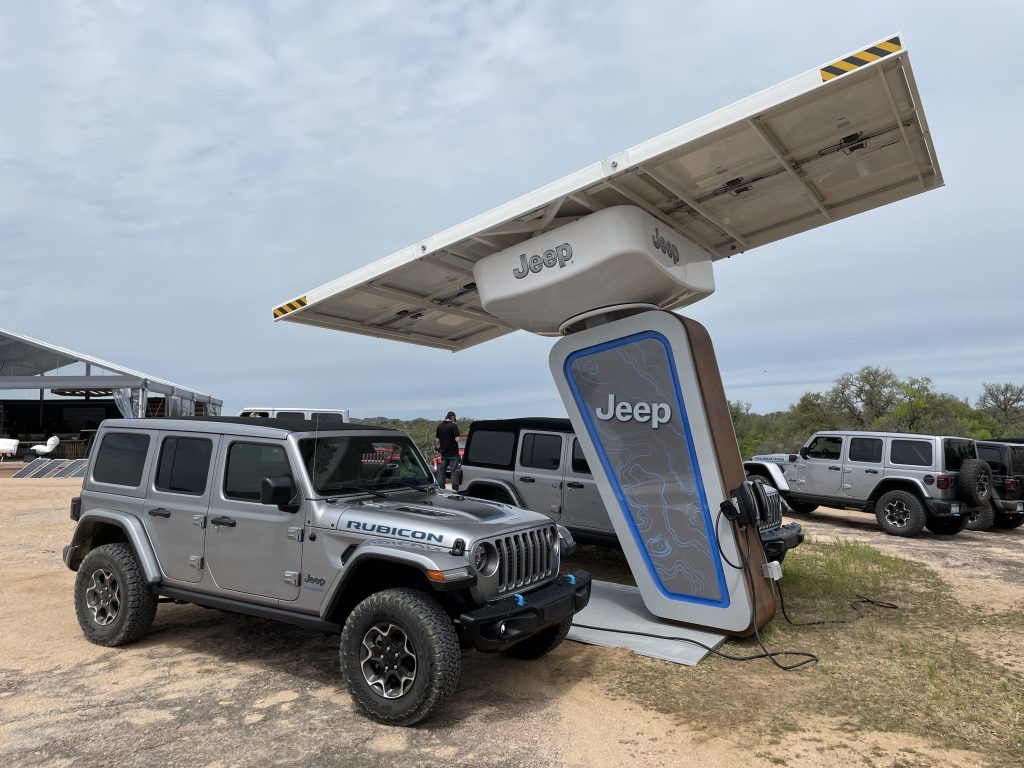 Jeep wrangler 4xe charging station
