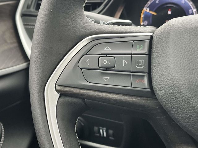 2026 Jeep Grand Cherokee Altitude