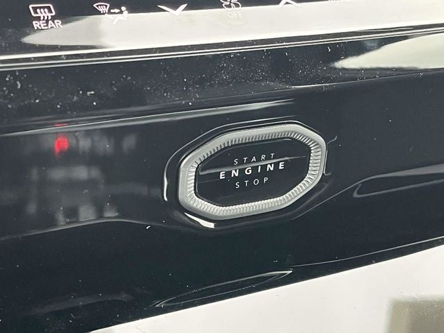 2026 Jeep Grand Cherokee Altitude