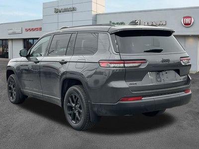 2026 Jeep Grand Cherokee Altitude