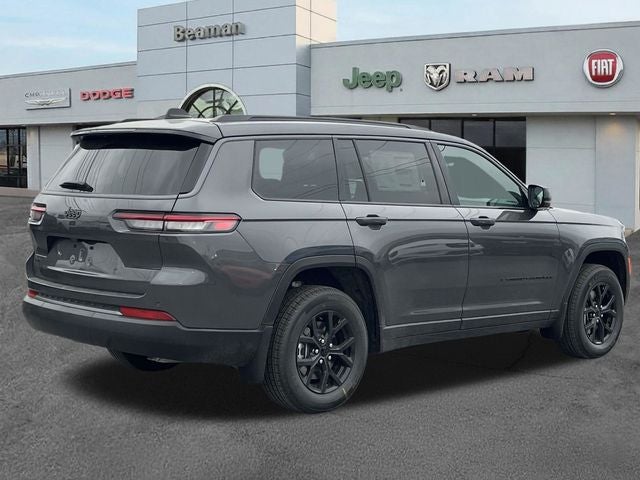 2026 Jeep Grand Cherokee Altitude