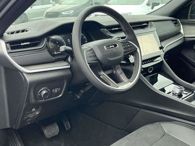 2026 Jeep Grand Cherokee Altitude