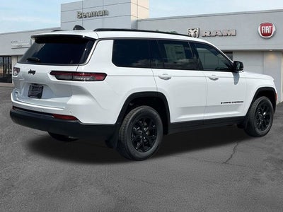 2026 Jeep Grand Cherokee Altitude