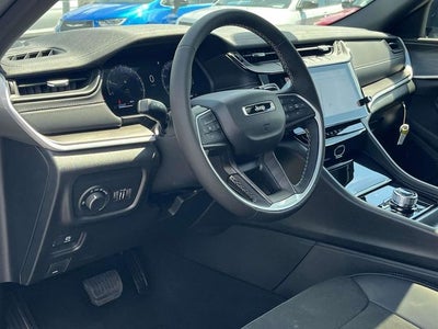 2026 Jeep Grand Cherokee Altitude