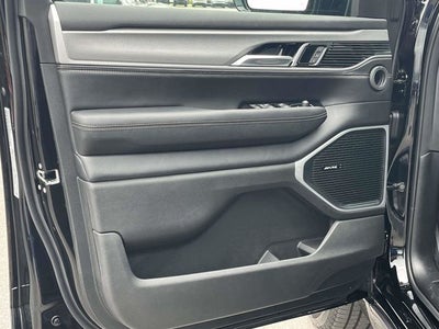 2026 Jeep Grand Wagoneer Base