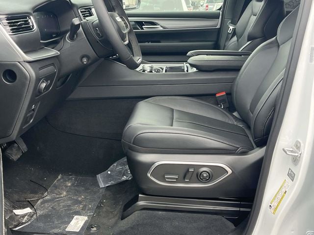2026 Jeep Grand Wagoneer Limited Altitude