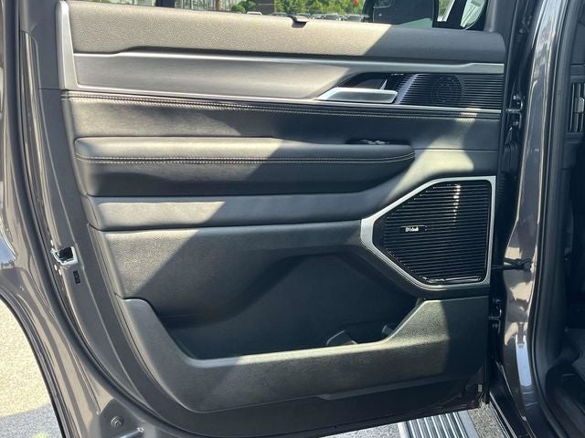 2026 Jeep Grand Wagoneer Limited Reserve