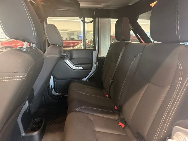 2015 Jeep Wrangler Unlimited Unlimited Sahara