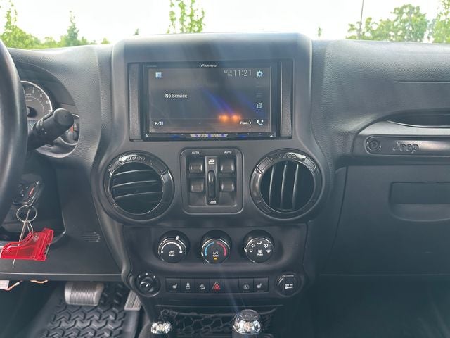2017 Jeep Wrangler Unlimited Smoky Mountain 4x4