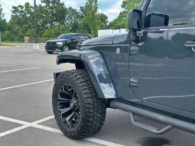 2017 Jeep Wrangler Unlimited Smoky Mountain 4x4