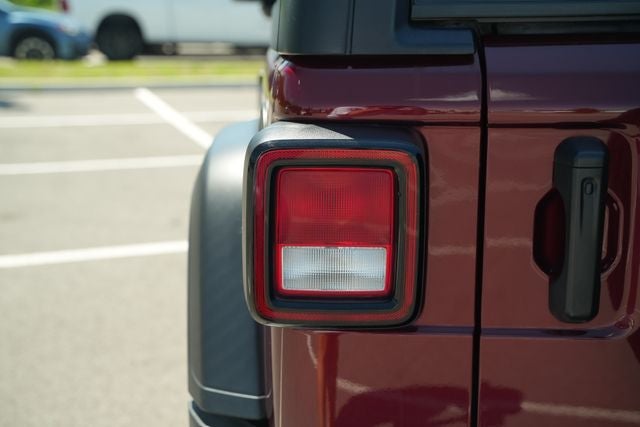 2022 Jeep Wrangler Sport S 4x4