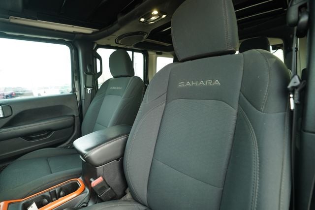 2020 Jeep Wrangler Unlimited Sahara 4x4