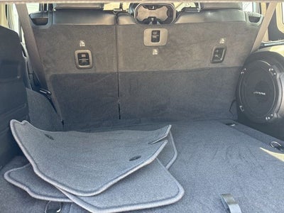 2020 Jeep Wrangler Unlimited Sahara Altitude 4x4