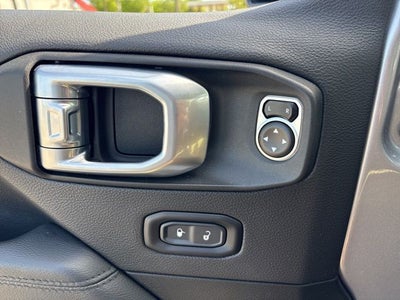 2020 Jeep Wrangler Unlimited Sahara Altitude 4x4