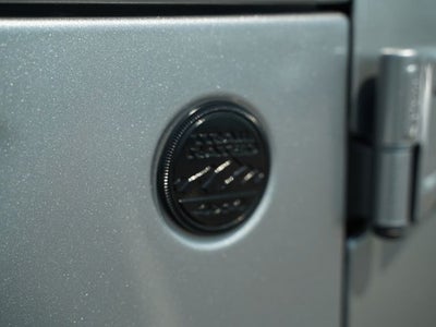 2020 Jeep Wrangler Unlimited Sahara Altitude 4x4