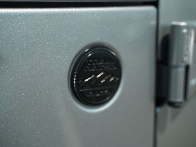 2020 Jeep Wrangler Unlimited Sahara Altitude 4x4