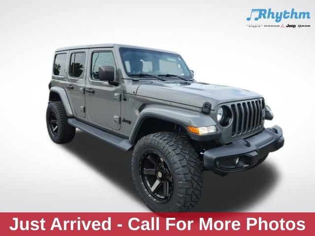 2021 Jeep Wrangler Unlimited Unlimited Sahara Altitude