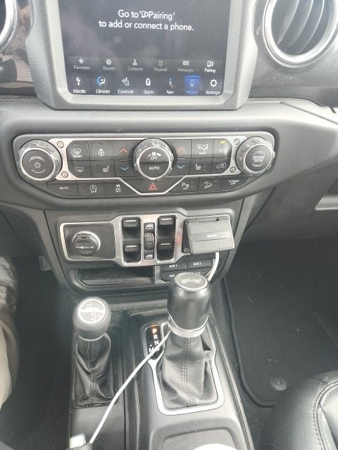 2021 Jeep Wrangler Unlimited Unlimited Sahara Altitude