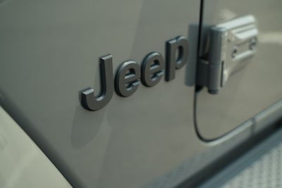 2021 Jeep Wrangler Unlimited Unlimited Sahara Altitude