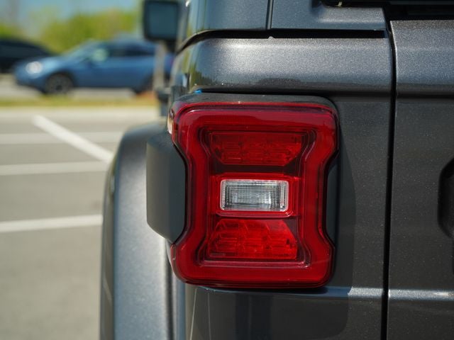 2021 Jeep Wrangler Unlimited Sahara 4x4