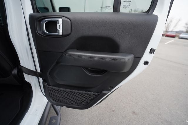 2021 Jeep Wrangler Unlimited Sahara Altitude 4x4