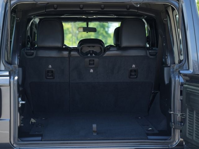 2021 Jeep Wrangler Unlimited Sahara Altitude 4x4