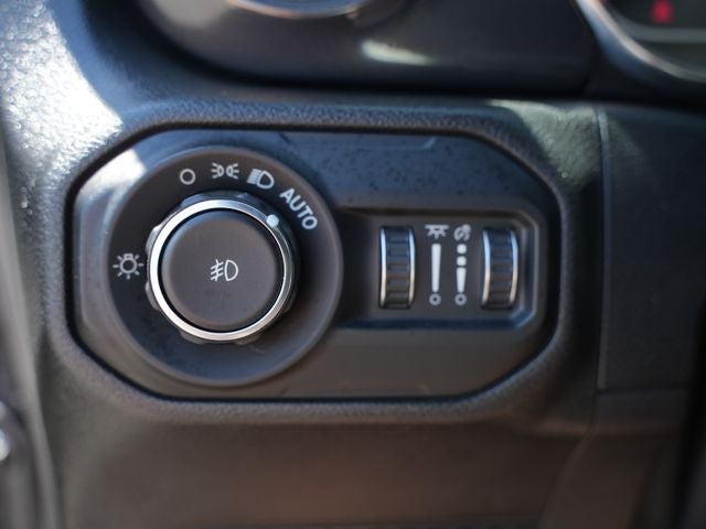 2021 Jeep Wrangler Unlimited Sahara Altitude 4x4
