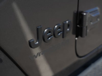 2021 Jeep Wrangler Unlimited Sahara Altitude 4x4