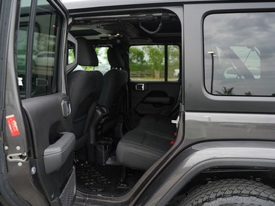 2020 Jeep Wrangler Unlimited Sahara 4x4