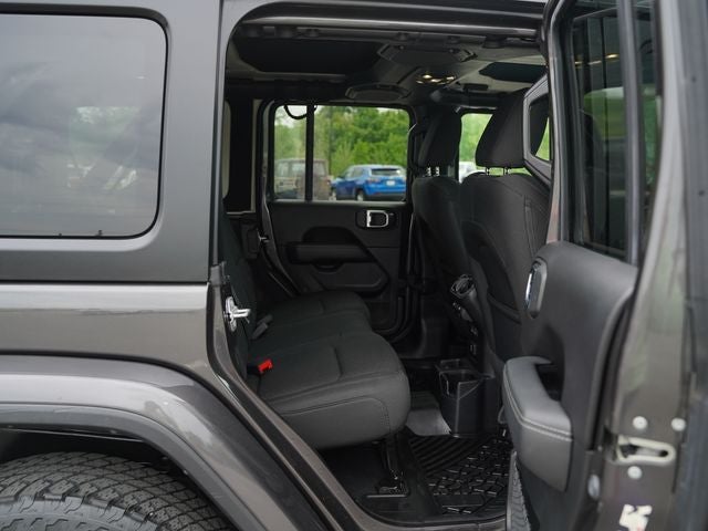 2020 Jeep Wrangler Unlimited Sahara 4x4