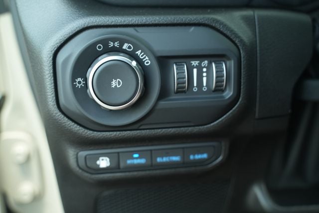 2022 Jeep Wrangler 4xe Unlimited Sahara 4x4
