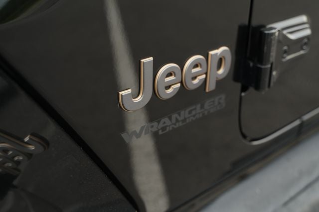2022 Jeep Wrangler Unlimited Unlimited Rubicon 392