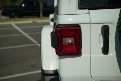 2023 Jeep Wrangler Rubicon 392