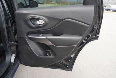 2019 Jeep Cherokee Latitude FWD