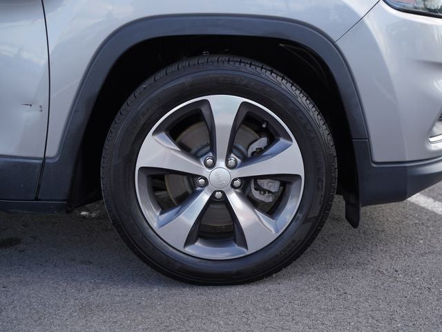 2019 Jeep Cherokee Limited FWD