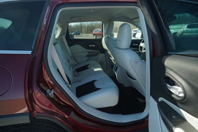 2021 Jeep Cherokee Latitude Plus FWD