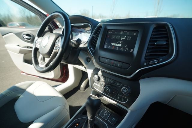 2021 Jeep Cherokee Latitude Plus FWD