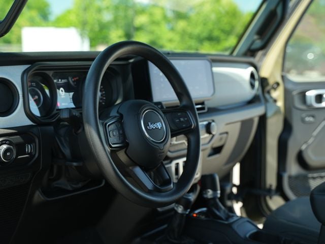 2025 Jeep Wrangler 2-Door Sport 4x4
