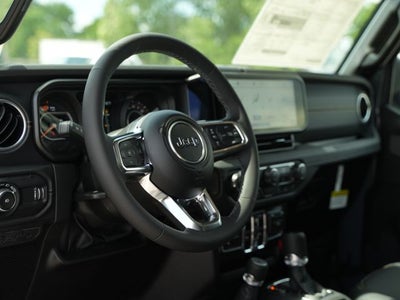 2026 Jeep Wrangler 4-Door Sahara 4x4