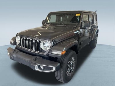 2025 Jeep Wrangler 4-Door Sahara 4x4