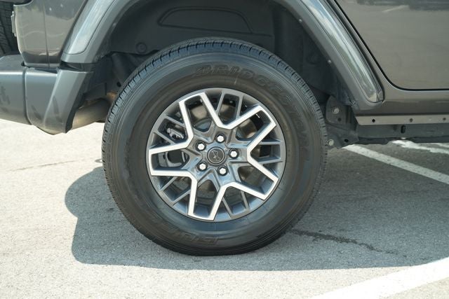 2025 Jeep Wrangler Sahara