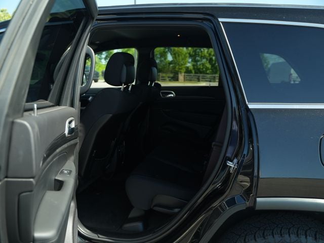 2022 Jeep Grand Cherokee WK Laredo E 4x2