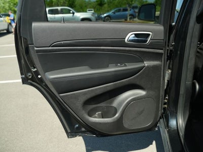 2022 Jeep Grand Cherokee WK Laredo E 4x2