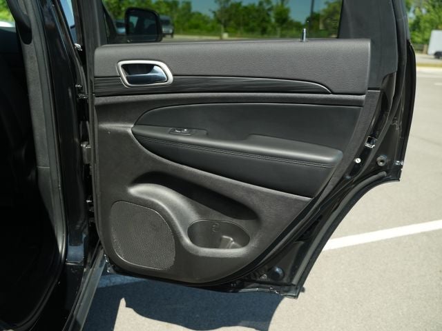 2022 Jeep Grand Cherokee WK Laredo E 4x2