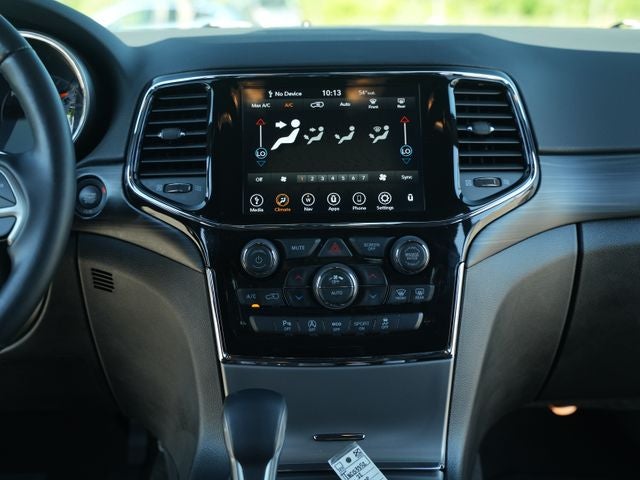 2022 Jeep Grand Cherokee WK Laredo E 4x2