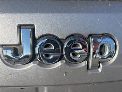 2020 Jeep Grand Cherokee Laredo E 4x2