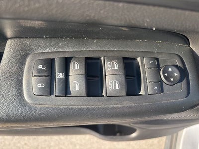 2020 Jeep Grand Cherokee Laredo E 4x2