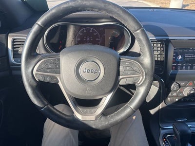 2020 Jeep Grand Cherokee Laredo E 4x2