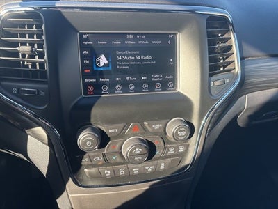 2020 Jeep Grand Cherokee Laredo E 4x2