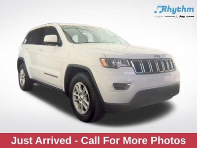 2019 Jeep Grand Cherokee Laredo E 4x2